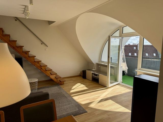 Mieszkanie 3-pokojowe Przecław. Zdjęcie 1