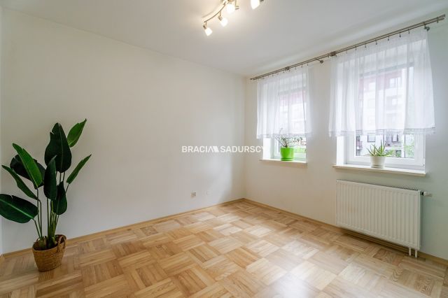 Mieszkanie 3-pokojowe Kraków Bronowice, ul. Eljasza Walerego Radzikowskiego. Zdjęcie 10