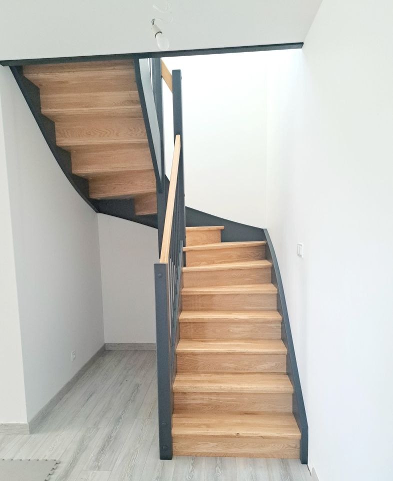 dom wolnostojący, 5 pokoi Wielkie Radowiska. Zdjęcie 6