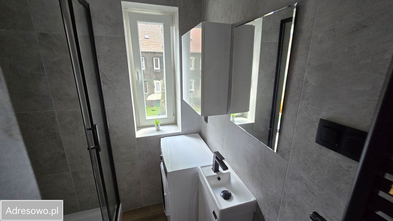 Mieszkanie 2-pokojowe Zabrze Mikulczyce, ul. Stefana Żeromskiego. Zdjęcie 5