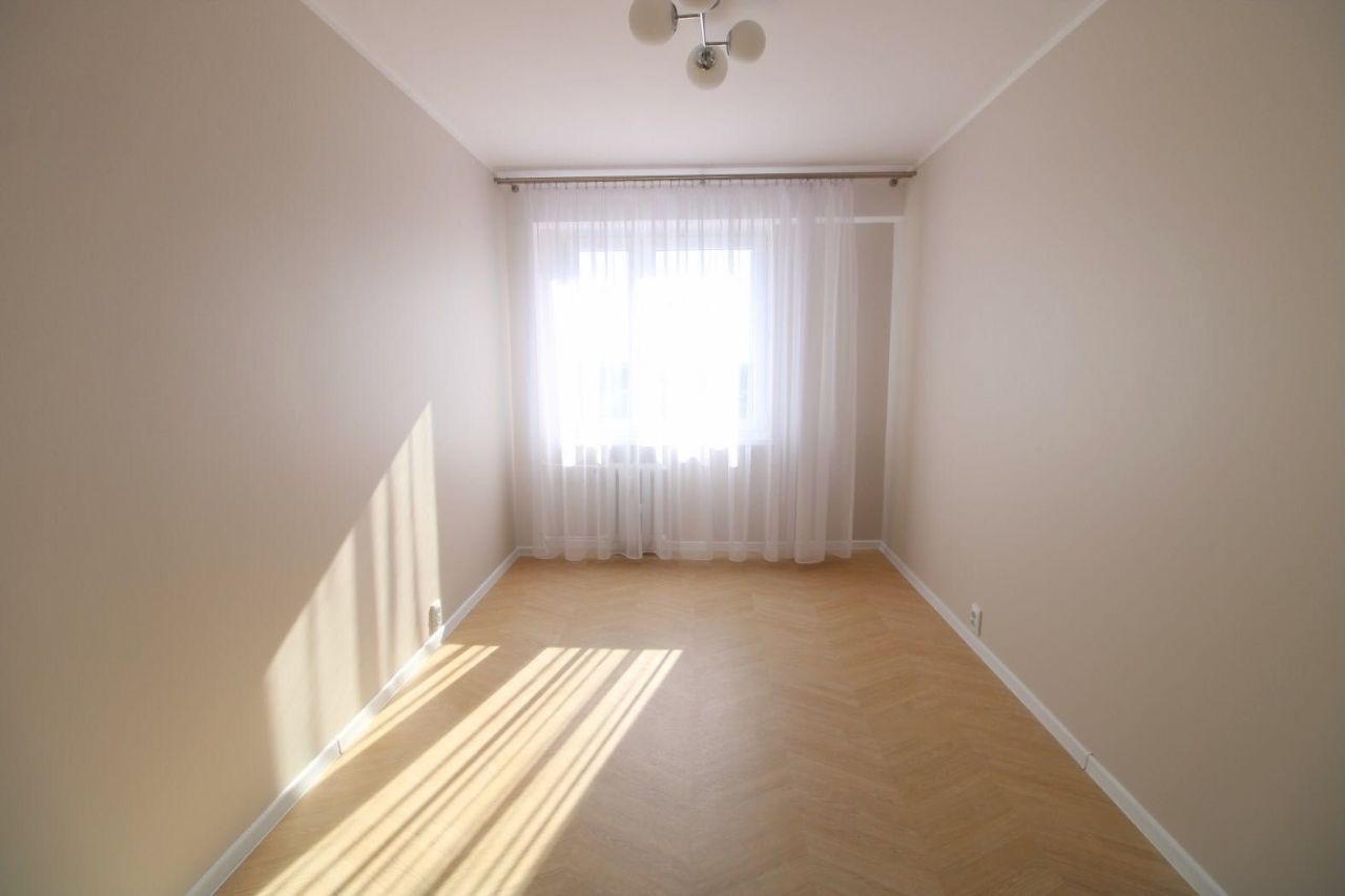 Mieszkanie 3-pokojowe Toruń Na Skarpie. Zdjęcie 4