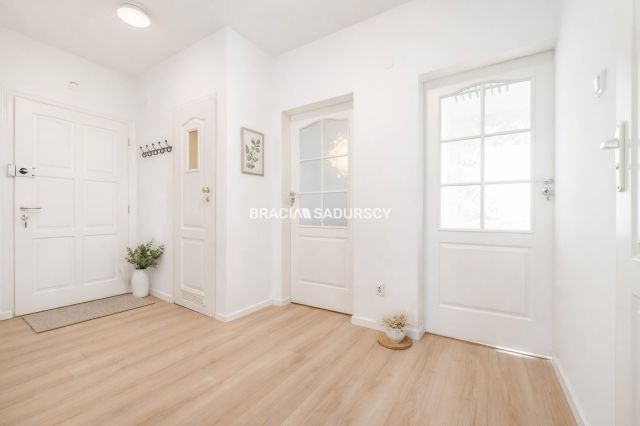 Mieszkanie 4-pokojowe Kraków Bronowice, ul. Zaczarowane Koło. Zdjęcie 8