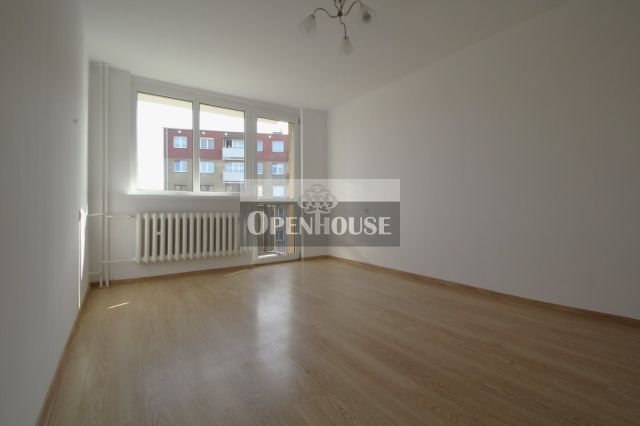 Mieszkanie 3-pokojowe Głogów, ul. Henryka Sienkiewicza. Zdjęcie 4