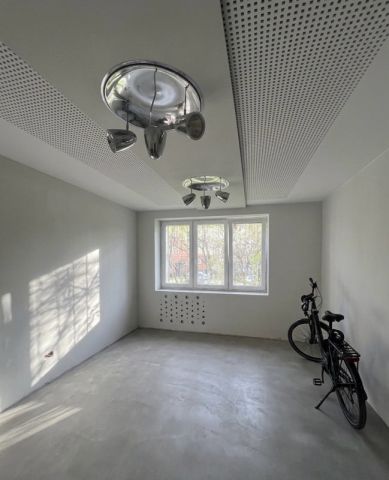 Mieszkanie 3-pokojowe Łódź Żubardź, ul. Powstańców Wielkopolskich. Zdjęcie 1