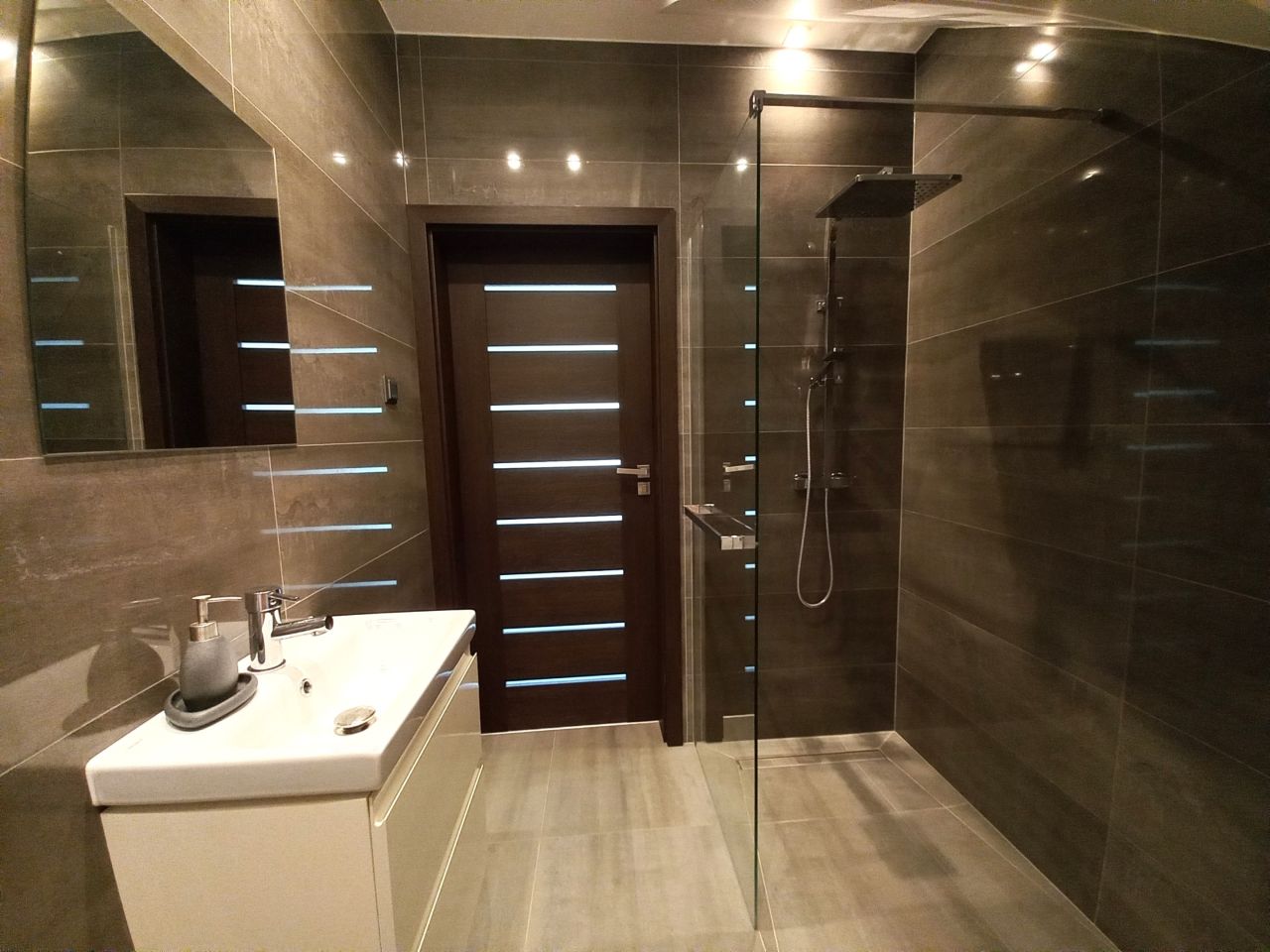 dom wolnostojący, 4 pokoje Rusiec, Rusiec. Zdjęcie 14