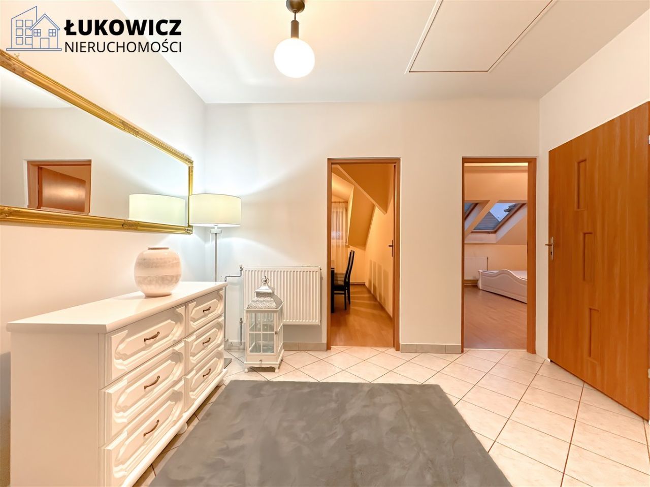 Mieszkanie 5-pokojowe Bielsko-Biała Komorowice Krakowskie. Zdjęcie 14