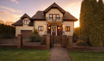 dom wolnostojący, 6 pokoi Dołuje, ul. Kwitnący Sad