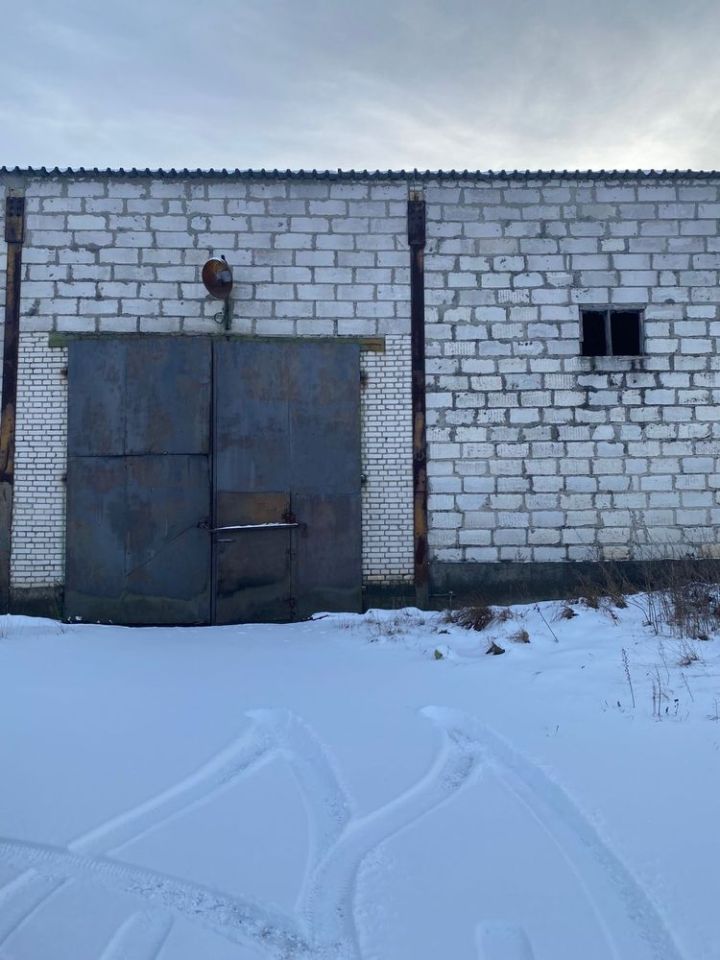 Hala/magazyn Borki. Zdjęcie 2