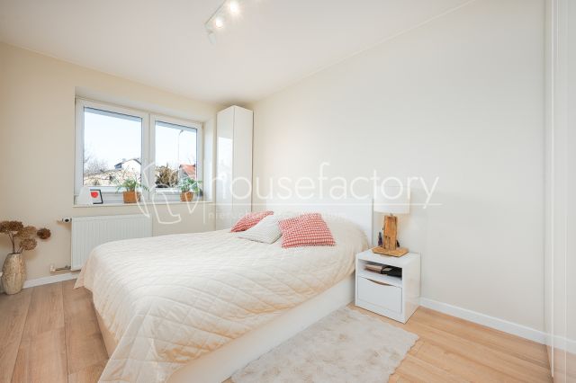 Mieszkanie 4-pokojowe Łódź Rokicie. Zdjęcie 5