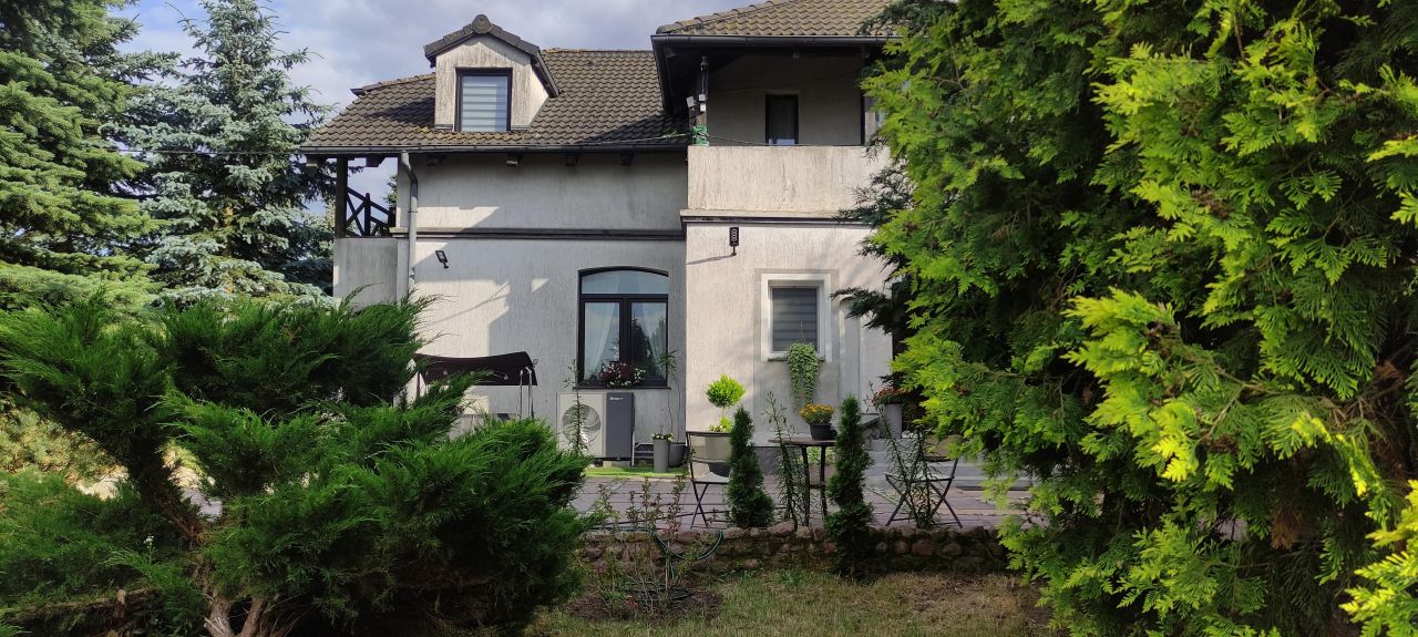 dom wolnostojący, 7 pokoi Salno