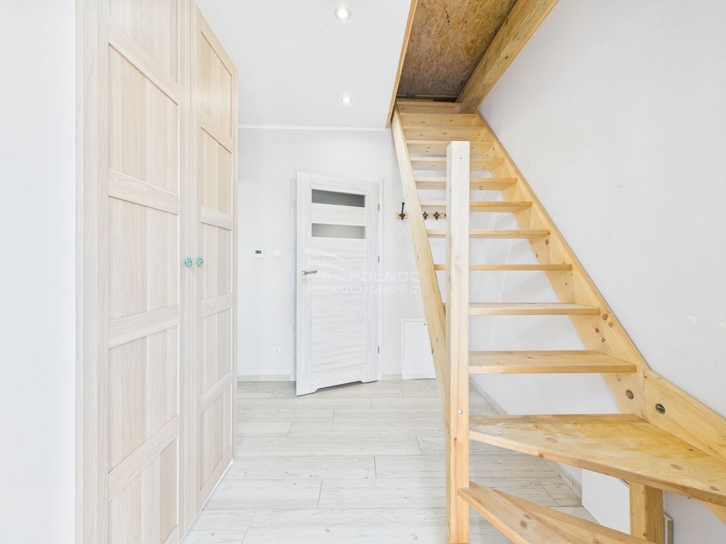 dom wolnostojący, 6 pokoi Warkałki. Zdjęcie 13