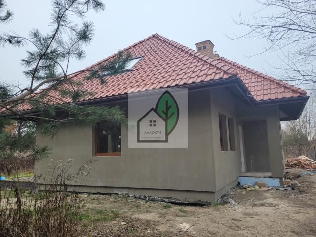 dom wolnostojący, 5 pokoi Łoś. Zdjęcie 2