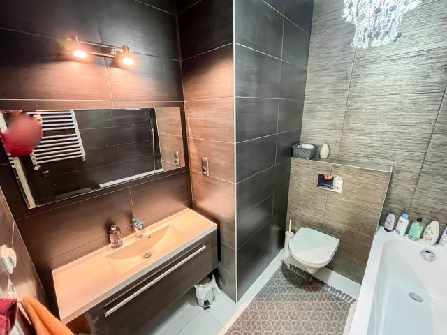 Mieszkanie 4-pokojowe Ostrowiec Świętokrzyski, ul. Denkowska. Zdjęcie 15