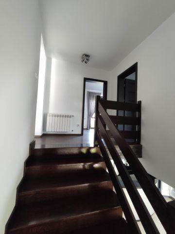 bliźniak, 4 pokoje Nawojowa, ul. Nowosądecka. Zdjęcie 40