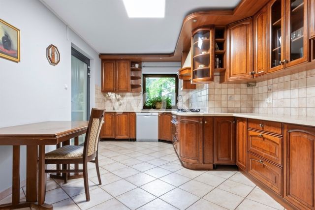 bliźniak, 8 pokoi Warszawa Wawer. Zdjęcie 4