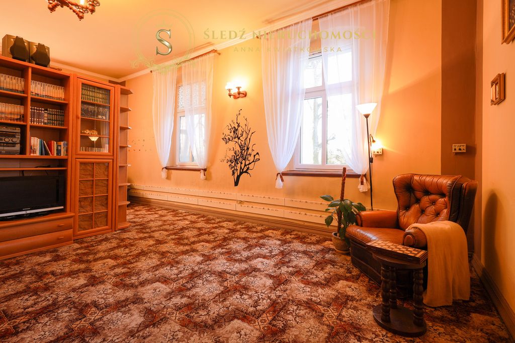 dom wolnostojący, 5 pokoi Dzierżoniów