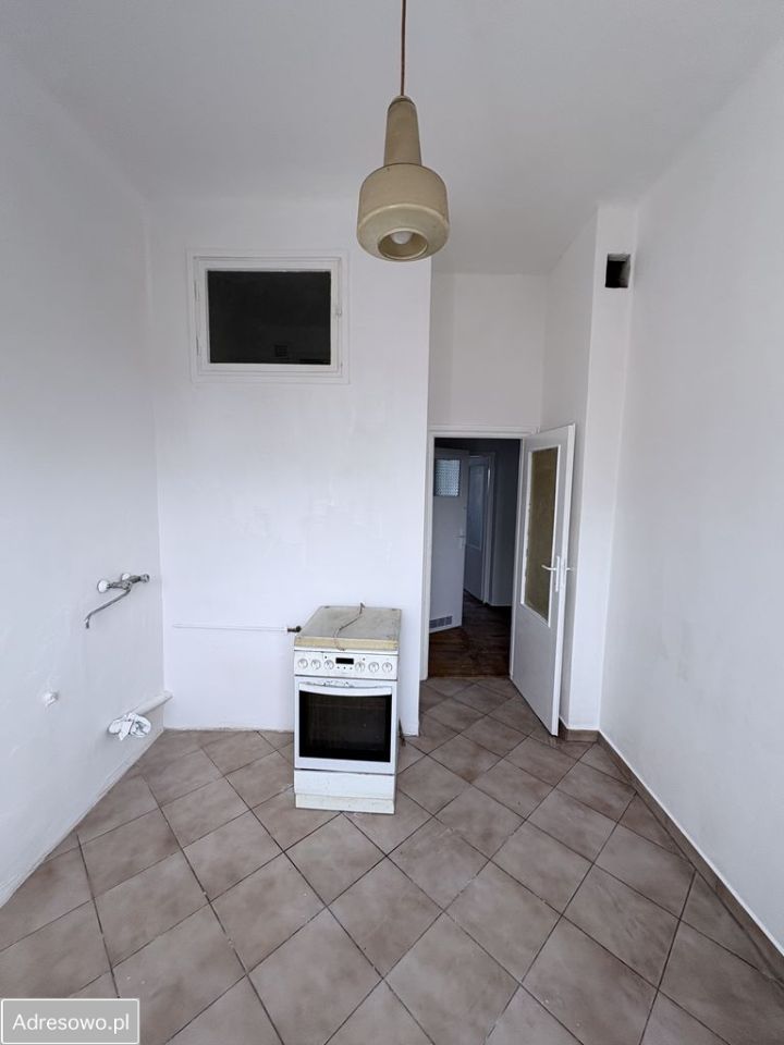 Mieszkanie 3-pokojowe Kraków Nowa Huta, pl. Centralny im. Ronalda Reagana. Zdjęcie 2