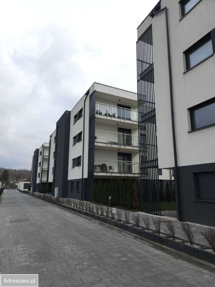 Mieszkanie 2-pokojowe Żywiec, ul. Świętokrzyska. Zdjęcie 1