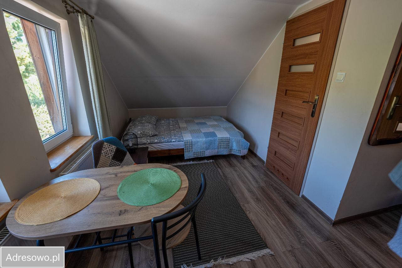 dom wolnostojący, 14 pokoi Polańczyk, ul. Spokojna. Zdjęcie 9