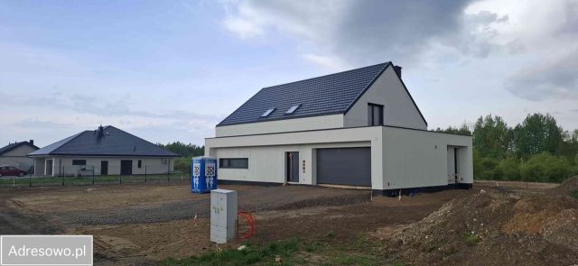 dom wolnostojący, 5 pokoi Szydłowiec, ul. Metalowa. Zdjęcie 1