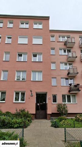 Mieszkanie 3-pokojowe Warszawa Włochy, ul. Komitetu Obrony Robotników. Zdjęcie 1