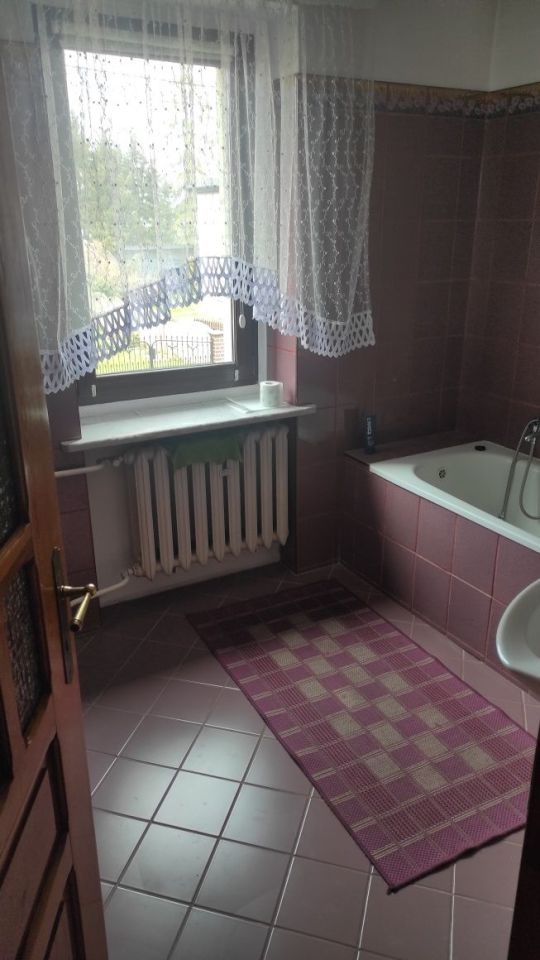 dom wolnostojący Brzeziny, ul. Władysława Sikorskiego. Zdjęcie 5