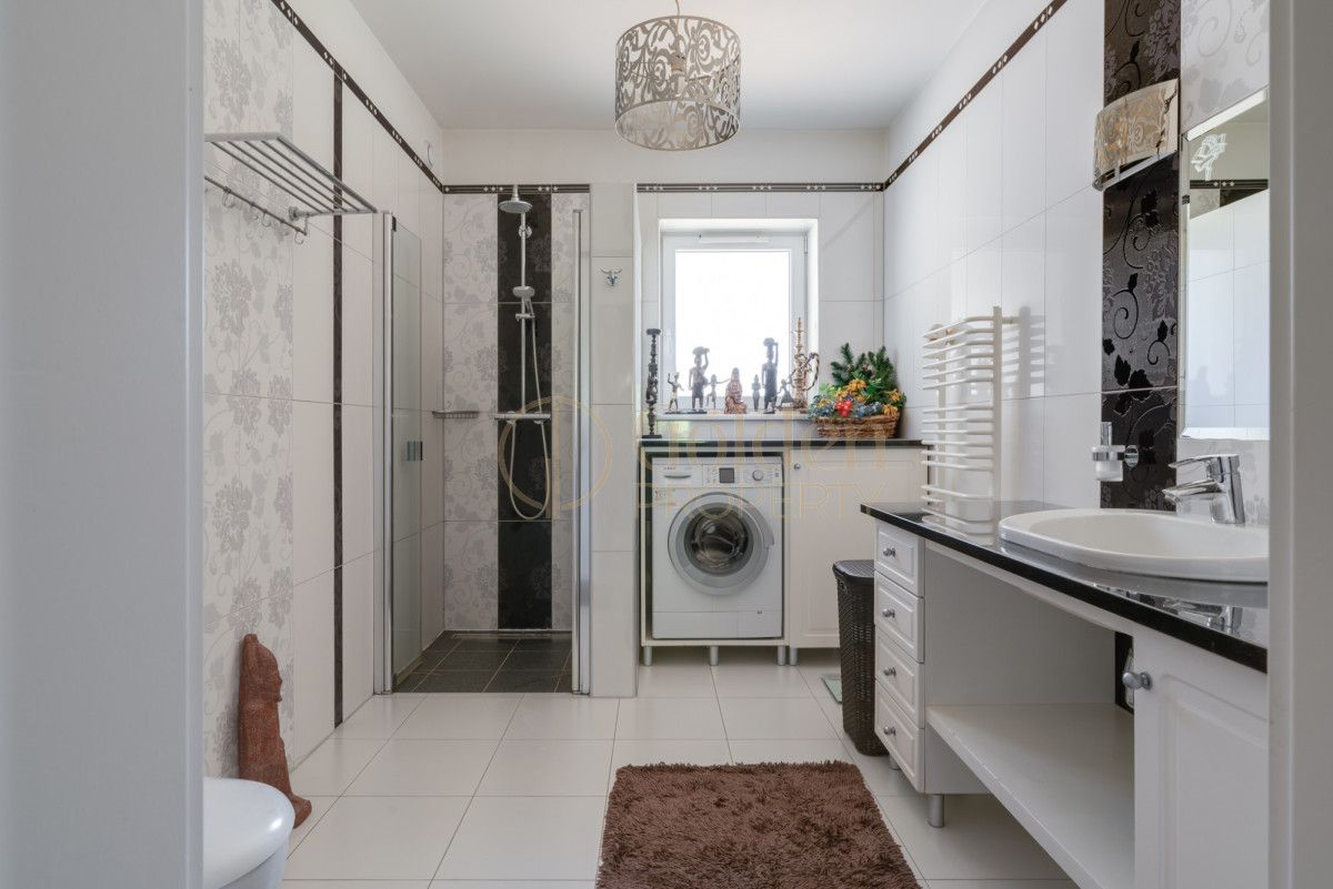 dom wolnostojący, 8 pokoi Przyjaźń, ul. Nowowiejska. Zdjęcie 15