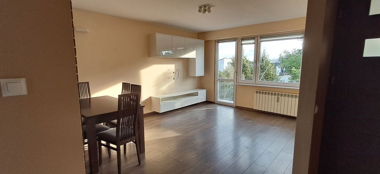 Mieszkanie 3-pokojowe Wyszków Centrum, ul. 1 Maja. Zdjęcie 1