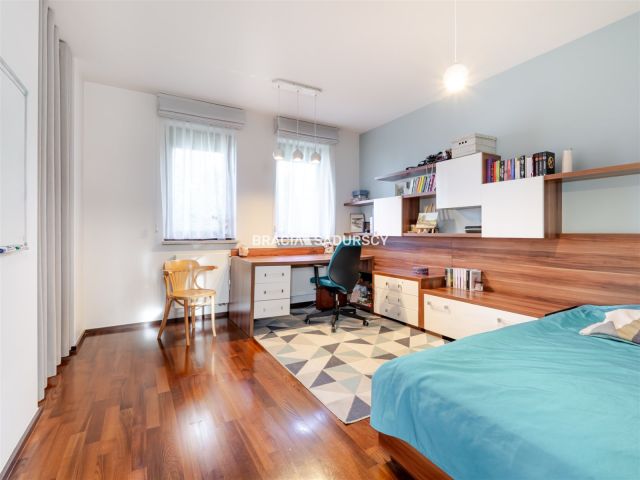 dom wolnostojący, 6 pokoi Kraków Dębniki, ul. Kozienicka. Zdjęcie 36
