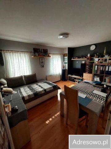 kamienica, 2 pokoje Oława, ul. Młyńska. Zdjęcie 1