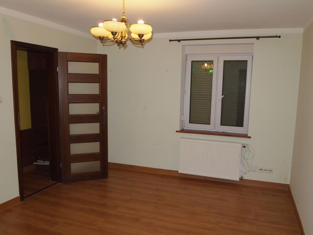 dom szeregowy, 7 pokoi Jerzmanki. Zdjęcie 19