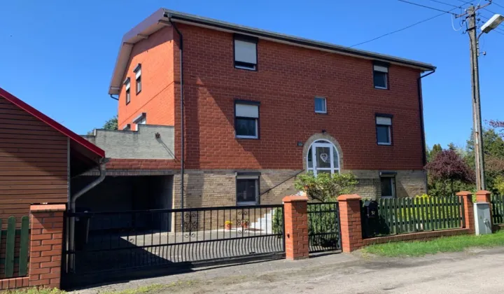 dom wolnostojący, 9 pokoi Uścikowo