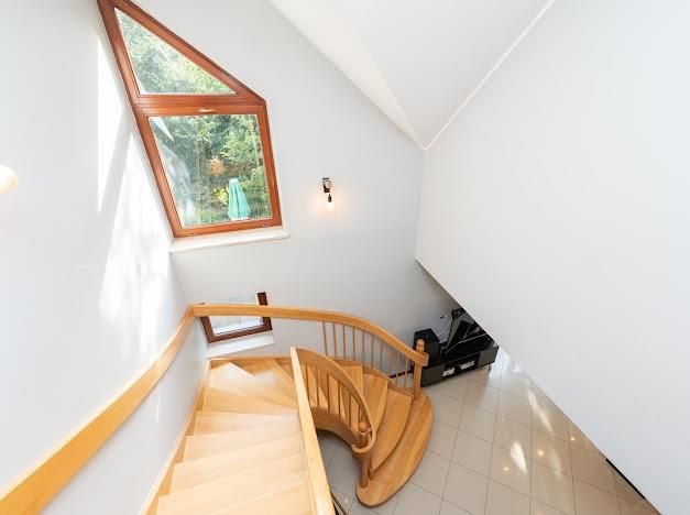 dom wolnostojący, 6 pokoi Czernica, ul. Mikołaja Reja. Zdjęcie 13