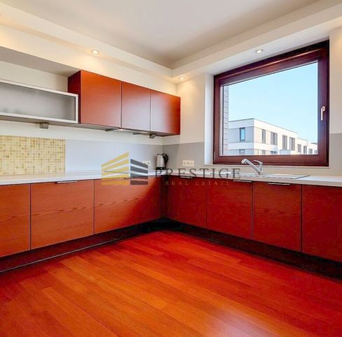 Mieszkanie 3-pokojowe Warszawa Wilanów, ul. Sarmacka. Zdjęcie 6