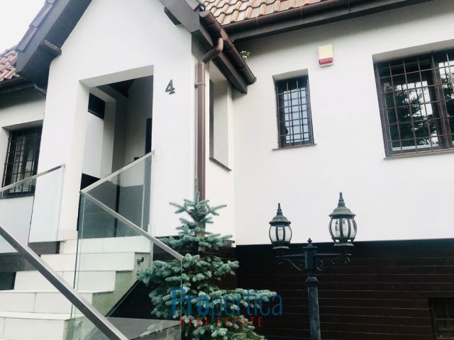 dom wolnostojący, 5 pokoi Warszawa Wesoła. Zdjęcie 1