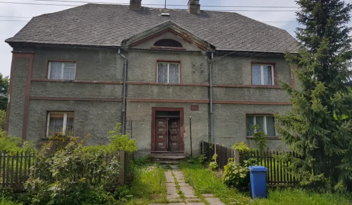 dom wolnostojący, 7 pokoi Jugów, ul. Główna