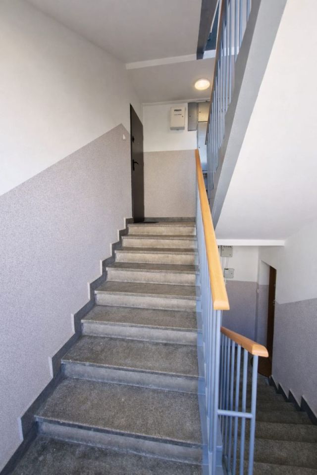 Mieszkanie 3-pokojowe Jelenia Góra, ul. Obrońców Westerplatte. Zdjęcie 10