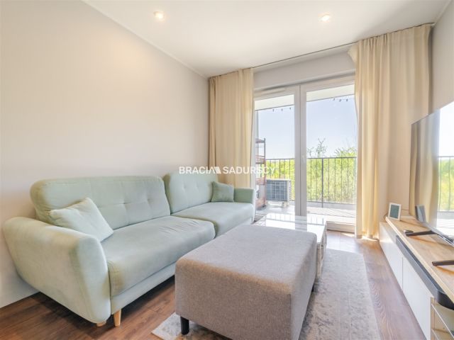 Mieszkanie 3-pokojowe Kraków Dębniki, ul. Anny Szwed-Śniadowskiej. Zdjęcie 2