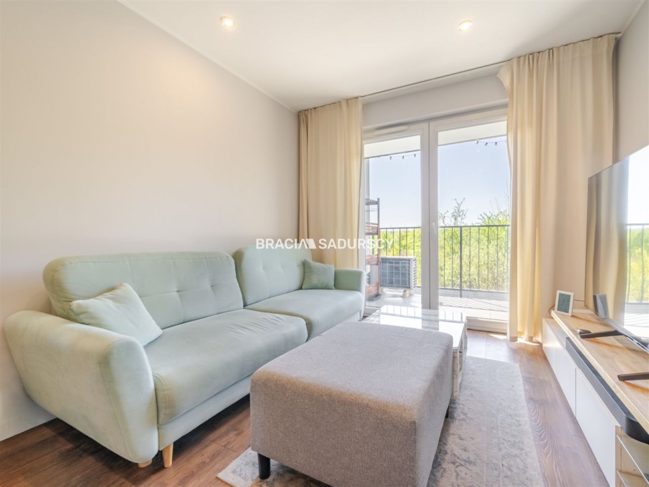 Mieszkanie 3-pokojowe Kraków Kliny, ul. Anny Szwed-Śniadowskiej. Zdjęcie 2