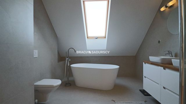 dom wolnostojący, 5 pokoi Cianowice, ul. Stawowa. Zdjęcie 17