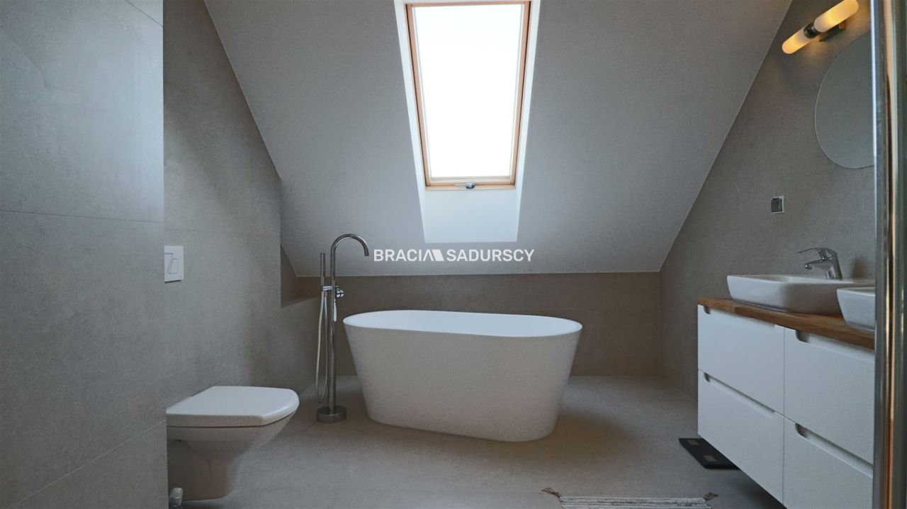 dom wolnostojący, 5 pokoi Cianowice, ul. Stawowa. Zdjęcie 17