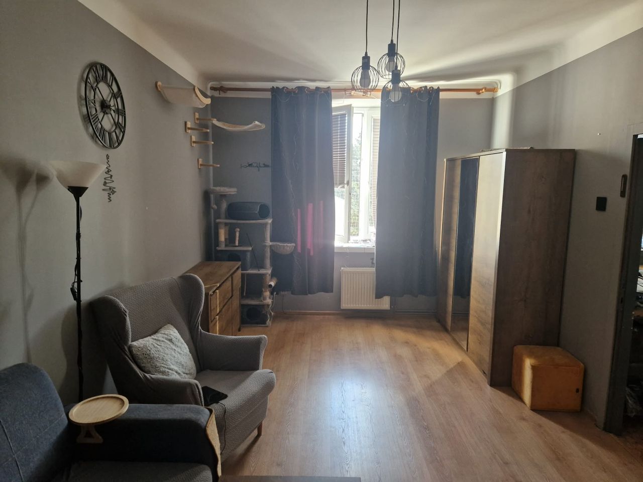 Mieszkanie 3-pokojowe Zgierz Nowe Miasto, pl. Jana Kilińskiego. Zdjęcie 2