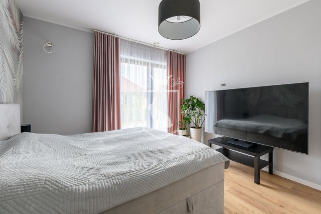 dom wolnostojący, 5 pokoi Długa Szlachecka, ul. Prymasa Stefana Wyszyńskiego. Zdjęcie 9