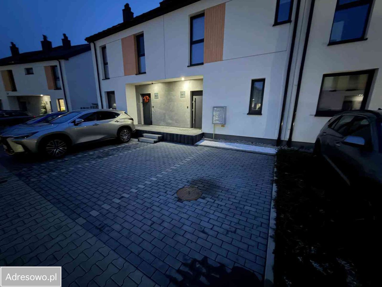 dom szeregowy, 4 pokoje Słomin. Zdjęcie 7