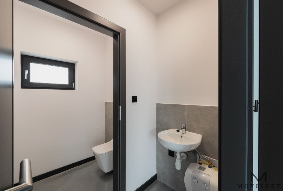 Lokal Trzykolne Młyny, ul. Daliowa. Zdjęcie 10