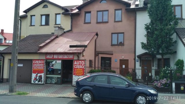 Lokal Łowicz, pl. Przyrynek. Zdjęcie 1
