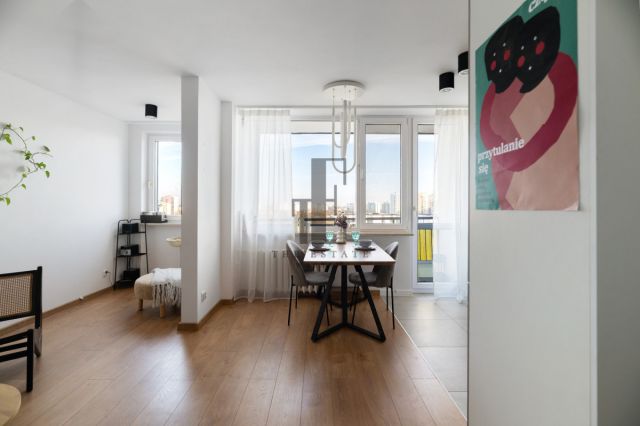 Mieszkanie 3-pokojowe Warszawa Bielany, ul. Josepha Conrada. Zdjęcie 3