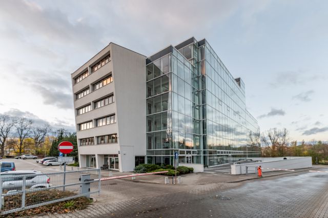 Mieszkanie 3-pokojowe Łódź, ul. św. Teresy od Dzieciątka Jezus. Zdjęcie 1