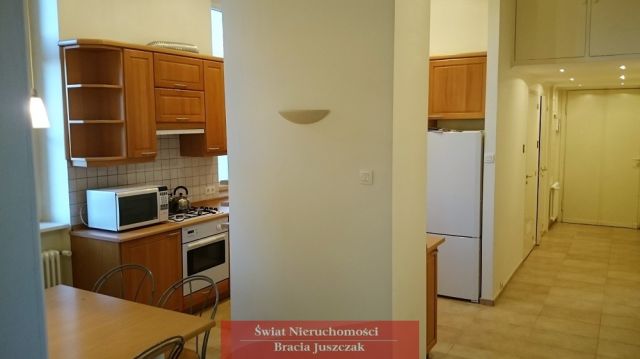 Mieszkanie 3-pokojowe Wrocław Śródmieście, ul. Cypriana Kamila Norwida. Zdjęcie 3