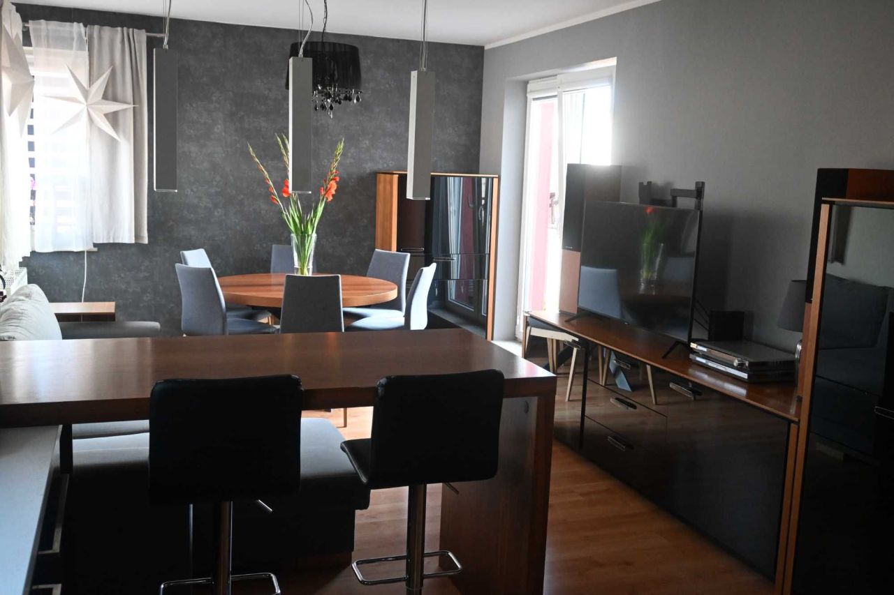 Mieszkanie 3-pokojowe Płock, ul. Górna